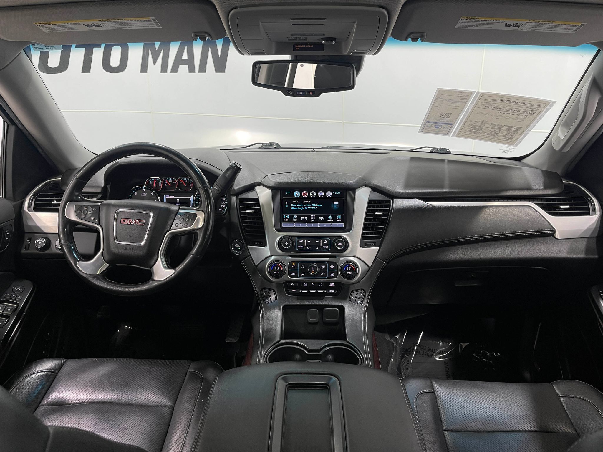 Used 2019 GMC Yukon SLT w/ Premium Edition AWD/4WD image 19