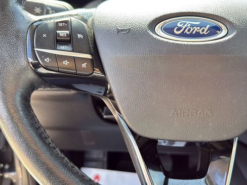 Used 2021 Ford Escape SEL AWD/4WD image 16