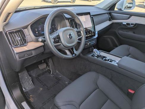 Used 2025 Volvo XC90 B6 Plus w/ Protection Package Premier image 11
