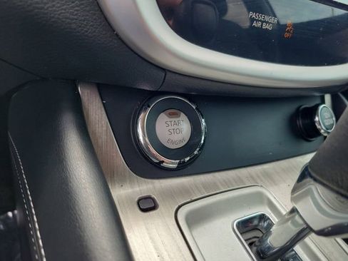 Used 2016 Nissan Murano S w/ Navigation Package FWD image 22