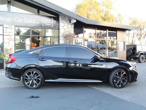 Used 2020 Honda Civic Sport image 6