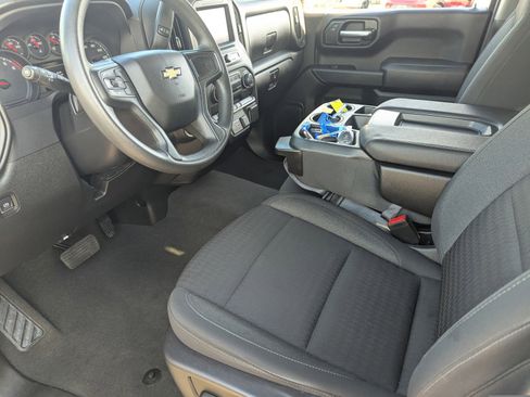 Certified 2022 Chevrolet Silverado 1500 Custom image 26