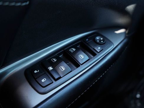 Used 2019 Dodge Journey Crossroad AWD/4WD image 29