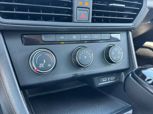 Certified 2023 Volkswagen Jetta S FWD image 12