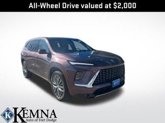 Used 2025 Buick Enclave Avenir w/ Trailering Package, 5000 lbs. 360° Tour