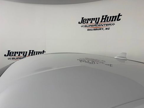 Used 2025 Ford Mustang Premium image 4