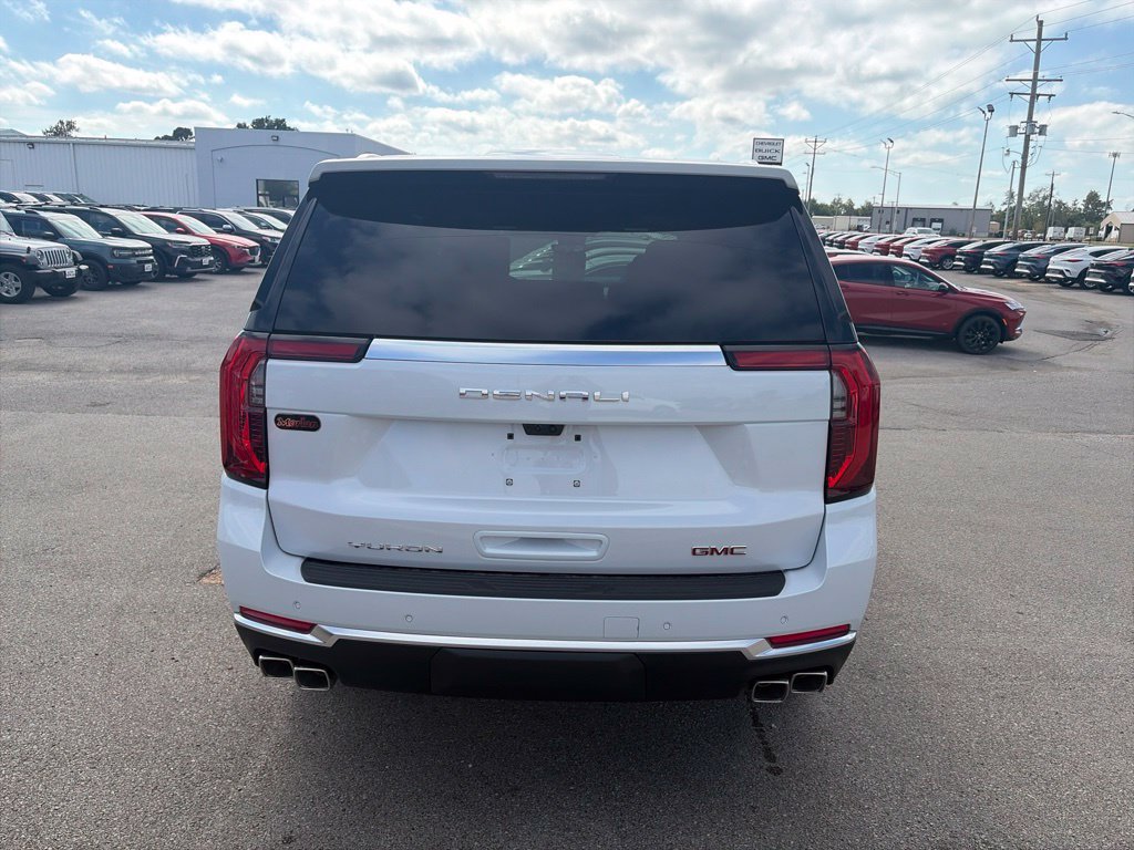 New 2026 GMC Yukon Denali w/ Advanced Technology Package AWD/4WD image 5