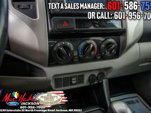 Used 2013 Toyota Tacoma PreRunner w/ TRD Sport Pkg image 17