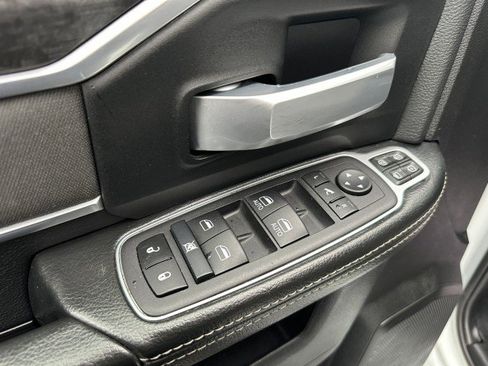 Used 2024 RAM 2500 Big Horn image 17