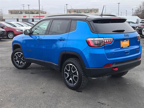 Certified 2025 Jeep Compass Trailhawk image 17