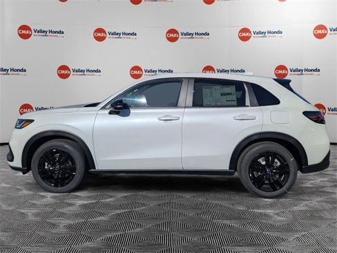 New 2026 Honda HR-V Sport image 8