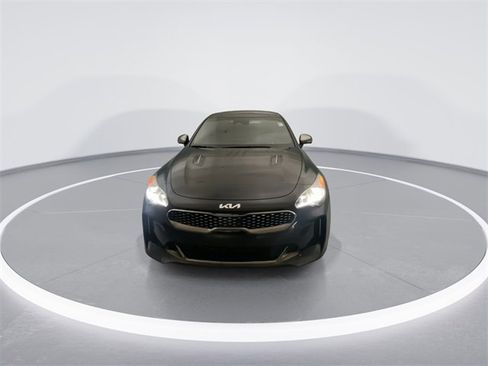 Used 2023 Kia Stinger GT2 image 7