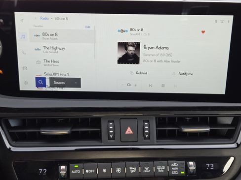 New 2025 Lexus ES 350 ES 350 w/ Premium Package image 12