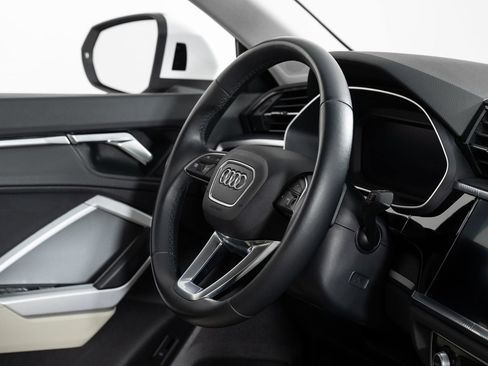 Used 2021 Audi Q3 2.0T Premium Plus w/ Premium Plus Package image 25