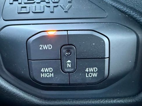 New 2026 RAM 2500 Laramie AWD/4WD image 25
