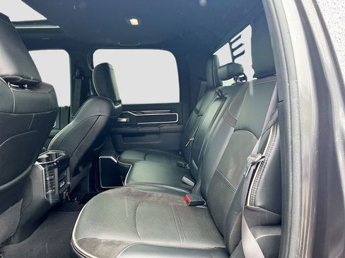 Used 2021 RAM 3500 Laramie AWD/4WD image 25