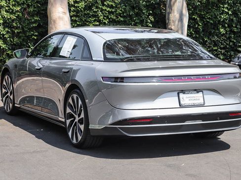 Used 2024 Lucid Air Touring AWD/4WD image 24