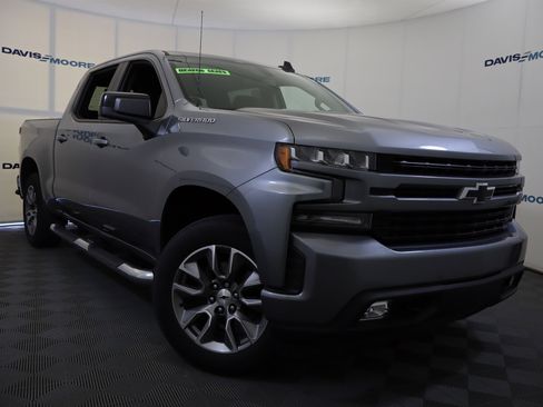Used 2020 Chevrolet Silverado 1500 RST w/ All-Star Edition image 2
