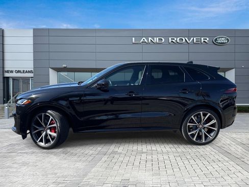 Used 2023 Jaguar F-PACE SVR AWD/4WD image 2