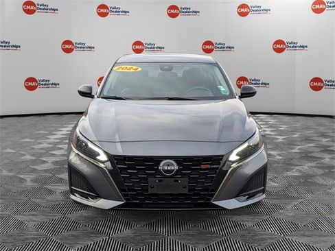 Certified 2024 Nissan Altima 2.5 SR image 2