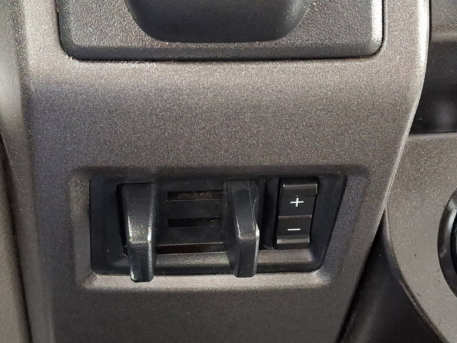 Used 2018 Ford F550 2WD Regular Cab Super Duty image 20