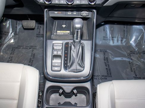 Used 2024 Honda CR-V EX-L image 25