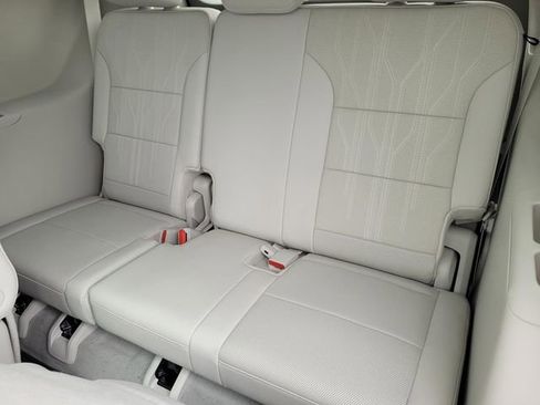 New 2026 Buick Enclave Avenir w/ Super Cruise Package AWD/4WD image 25