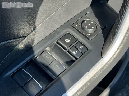 Used 2024 Toyota RAV4 XLE image 17