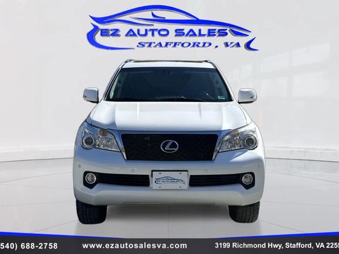 Used 2013 Lexus GX 460 w/ Comfort Plus Pkg AWD/4WD image 2