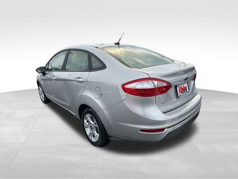Used 2016 Ford Fiesta SE image 8