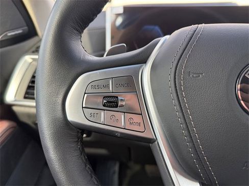 Certified 2026 BMW X7 xDrive40i w/ Premium Package image 30