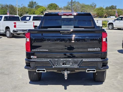 Certified 2024 Chevrolet Silverado 1500 High Country w/ High Country Premium Package image 6