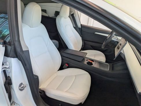 Used 2023 Tesla Model 3 Standard Range RWD image 14