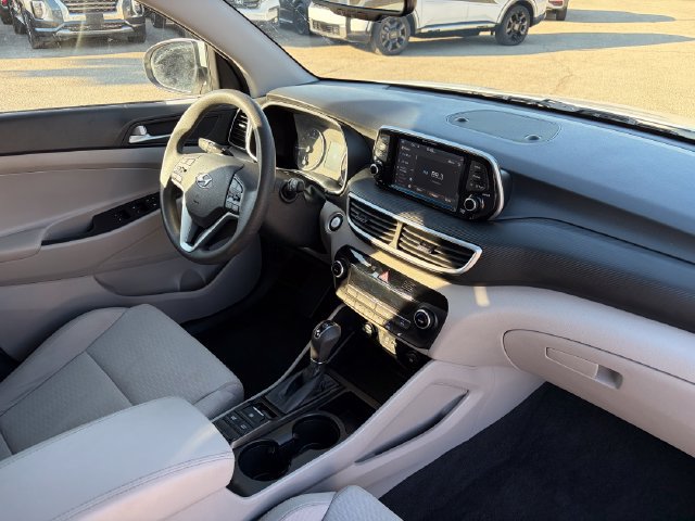Used 2021 Hyundai Tucson SEL FWD image 27
