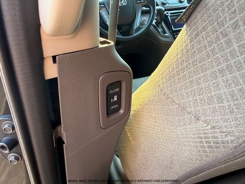 Used 2016 Honda Odyssey EX image 31