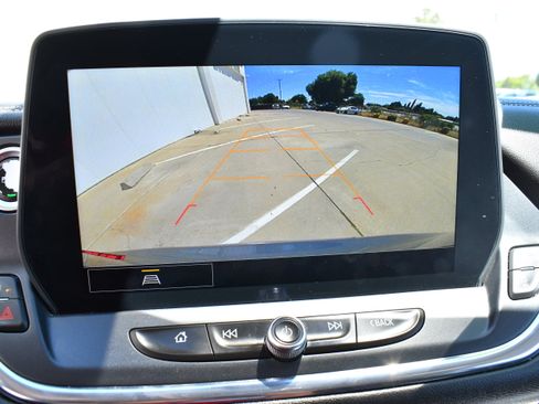 Used 2023 Chevrolet Blazer LT w/ Convenience Package FWD image 17