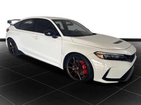 Used 2023 Honda Civic Type R image 7