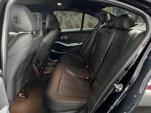 Used 2021 BMW 330i xDrive Sedan w/ Convenience Package image 10