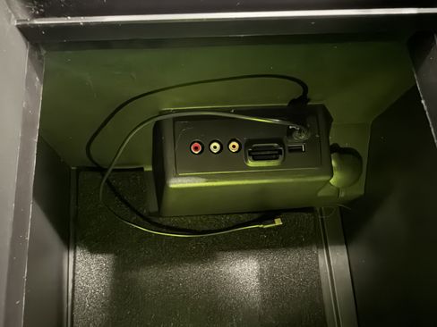 Used 2013 Ford F150 Platinum image 22