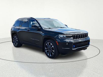 Used 2023 Jeep Grand Cherokee Overland w/ Advanced Protech Group III