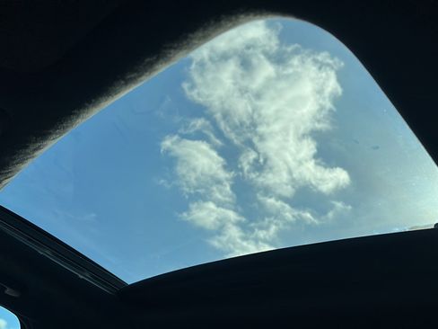 Used 2022 Kia Telluride SX w/ SX Prestige Package image 40