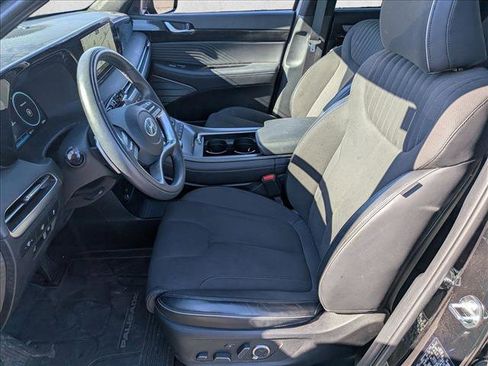 Used 2025 Hyundai Palisade Calligraphy image 8