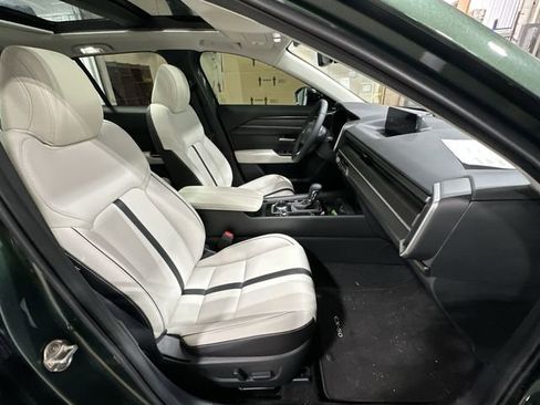 Certified 2026 MAZDA CX-50 AWD 2.5 S w/ Premium Package image 29