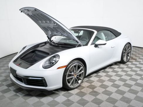 Used 2024 Porsche 911 Carrera 4S image 30
