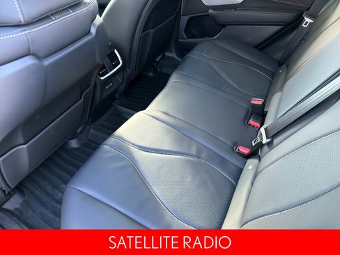 Used 2025 Acura RDX w/ Technology Package image 21