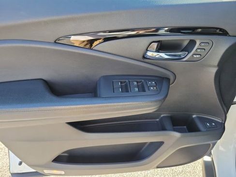 Certified 2020 Honda Passport Elite image 9