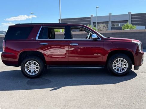 Used 2017 GMC Yukon SLT AWD/4WD image 7