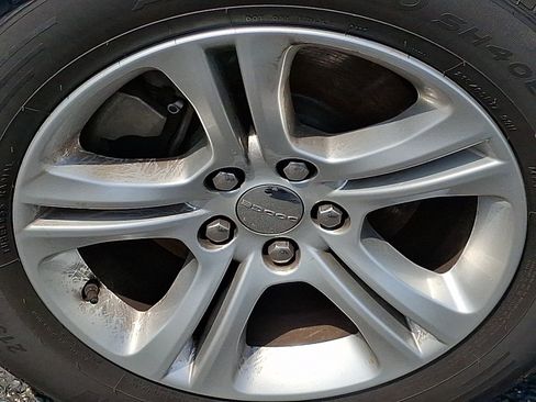Used 2023 Dodge Charger SXT RWD image 10