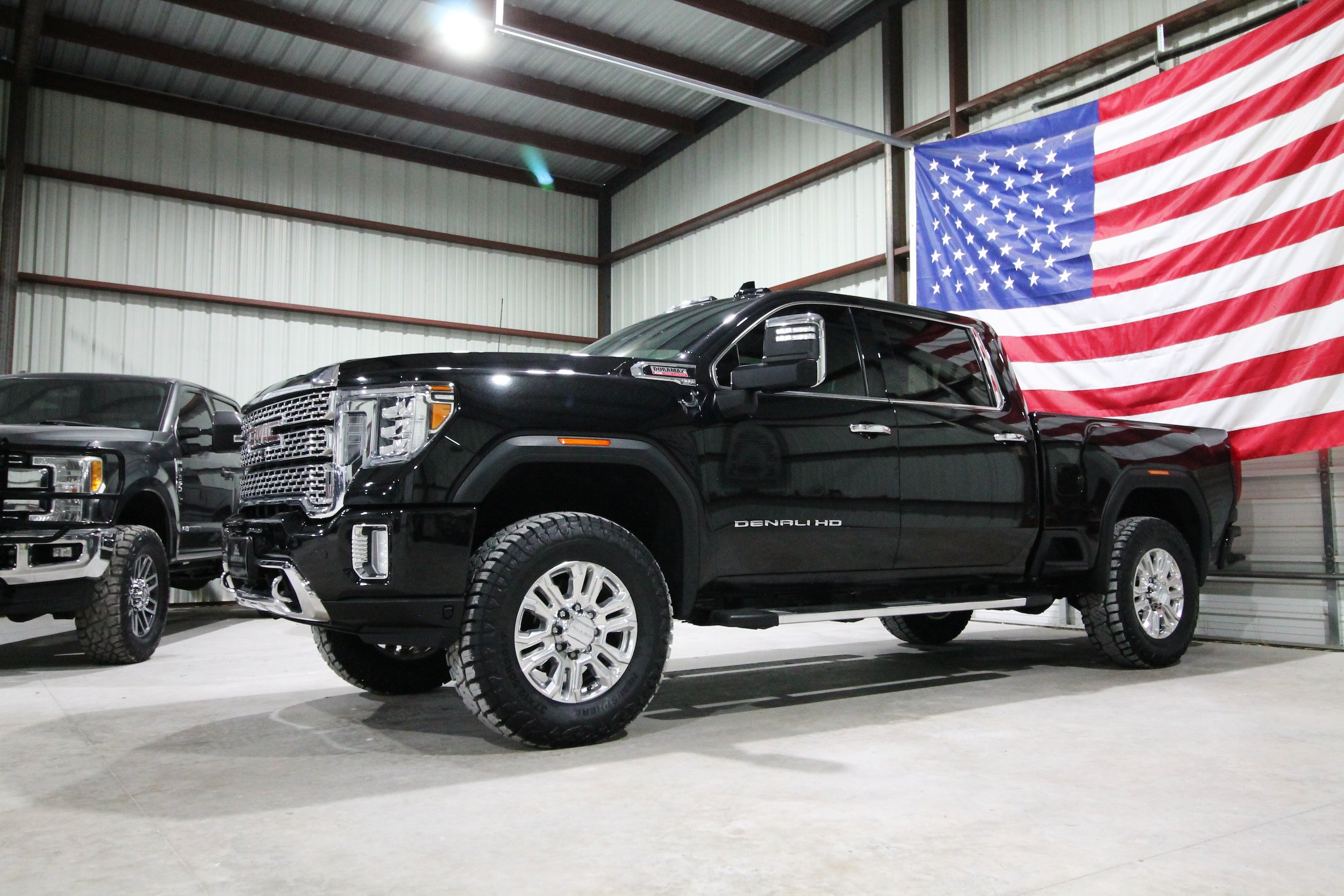 Used 2022 GMC Sierra 2500 Denali w/ Denali Ultimate Package AWD/4WD image 1