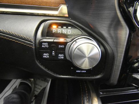 Used 2020 RAM 1500 Limited AWD/4WD image 37
